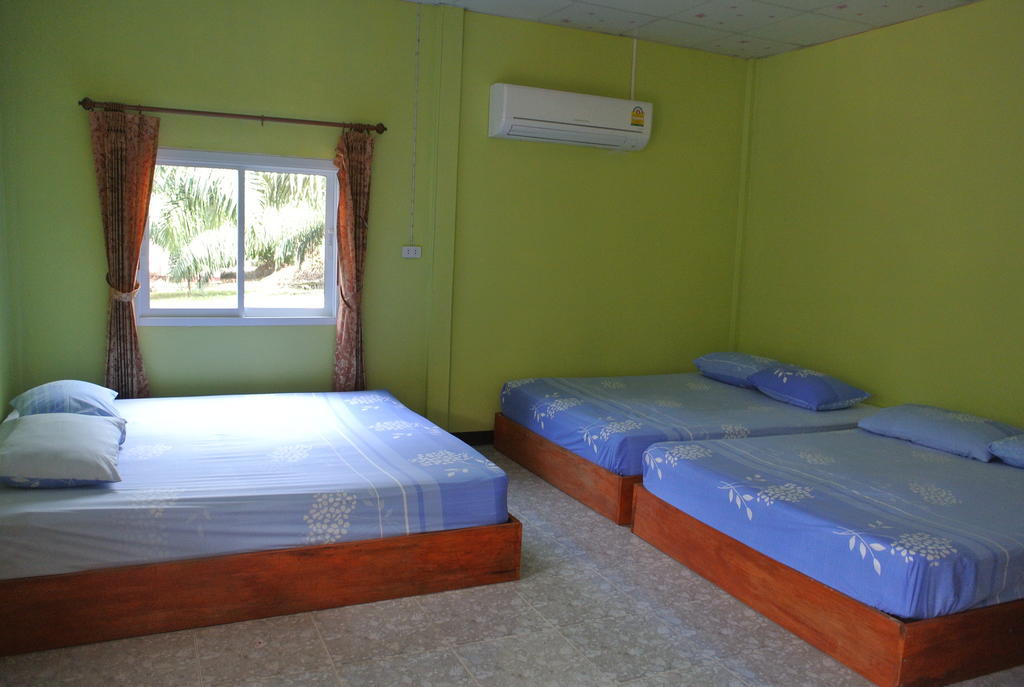 Bantatuk Resort & Restaurant Ban Tha Khun Quarto foto