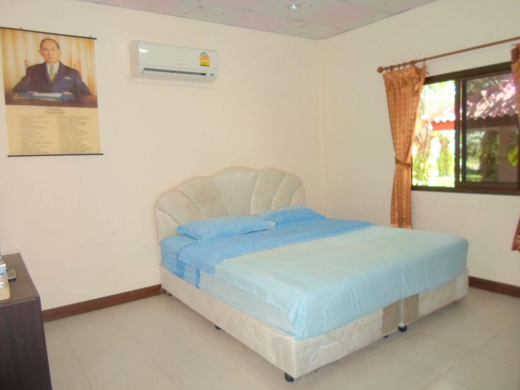 Bantatuk Resort & Restaurant Ban Tha Khun Exterior foto
