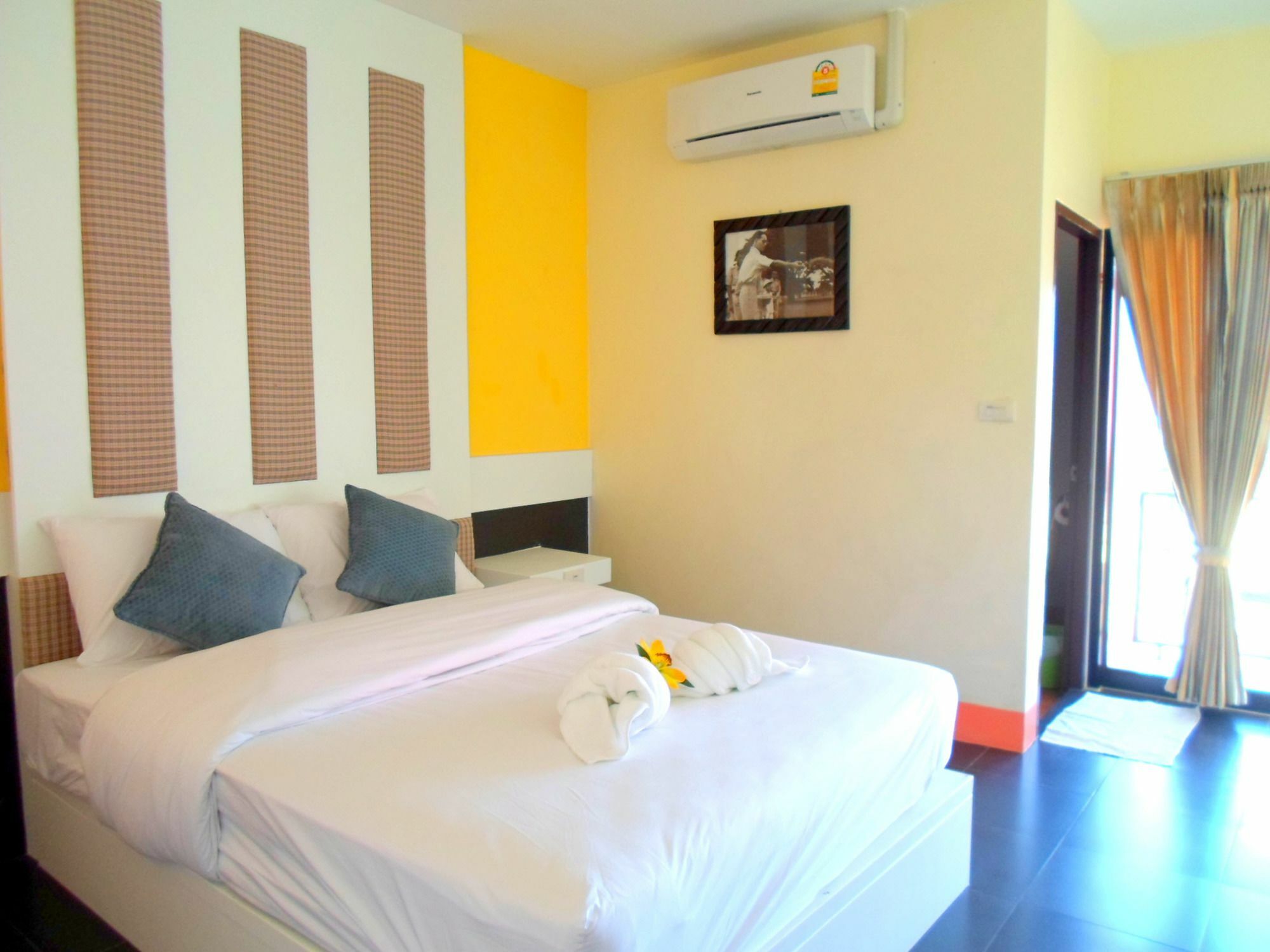 Bantatuk Resort & Restaurant Ban Tha Khun Exterior foto